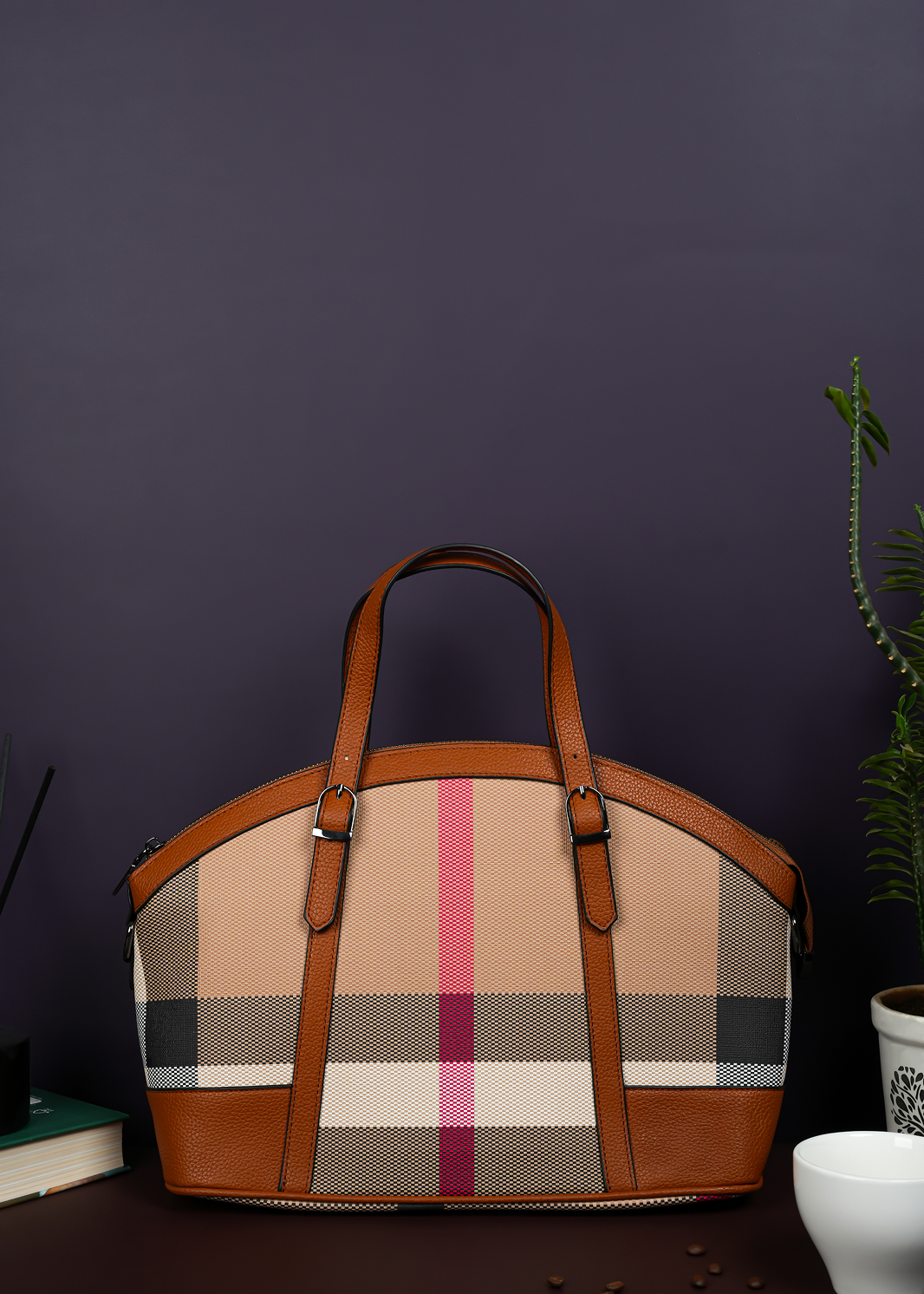 Gerlunda Tote Bag
