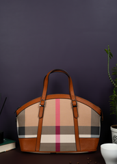Gerlunda Tote Bag