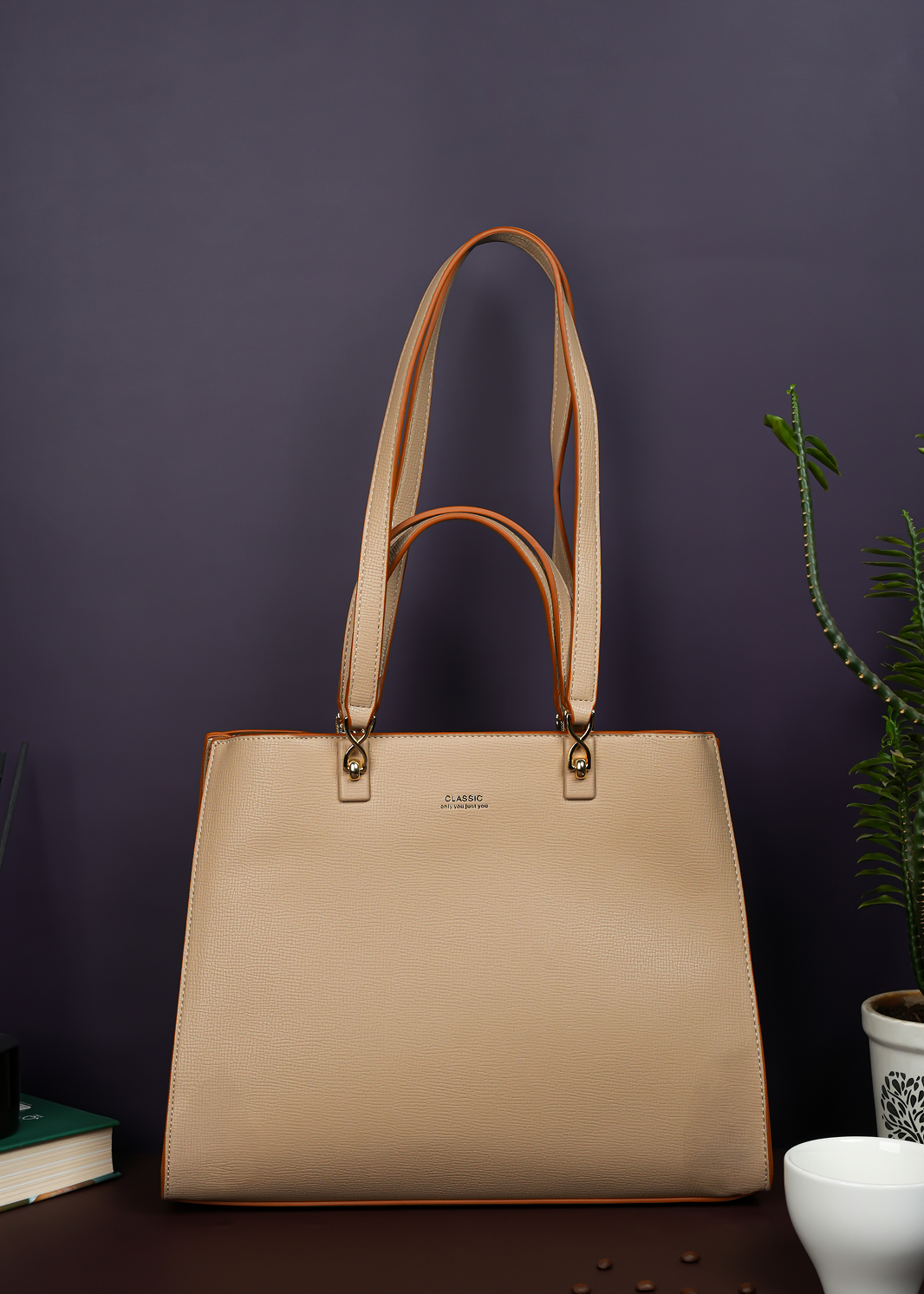 Hannelise Tote Bag