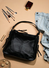 Flavia Shoulder Bag