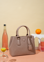 Bellariva Chic Textured Handbag