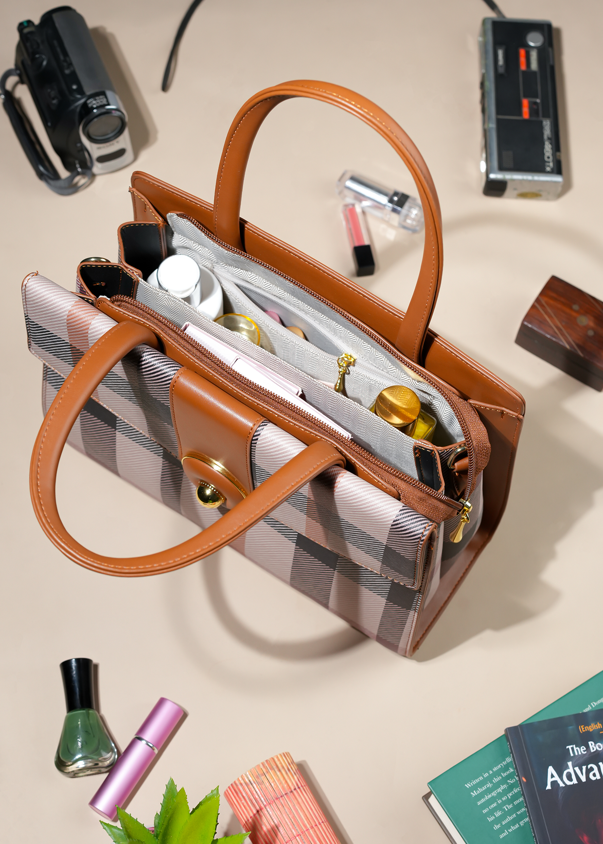 Adalinde Handbag