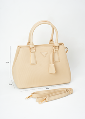 Bellariva Chic Textured Handbag
