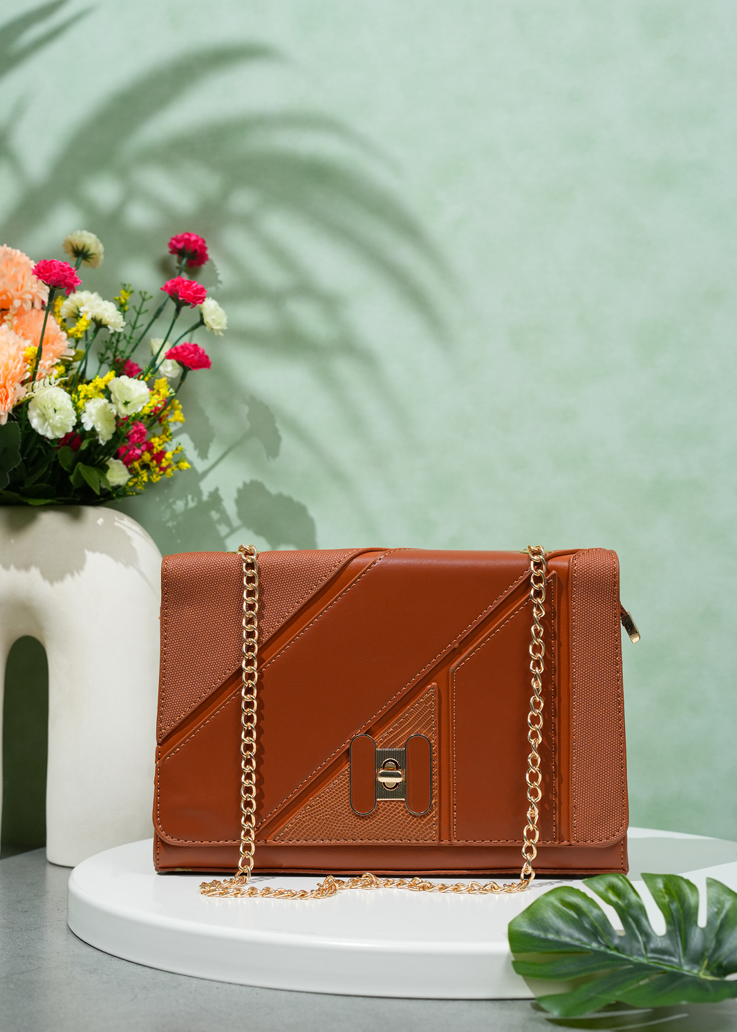 Claudiana Sling Bag