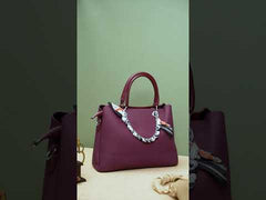 Crispitia Handbag